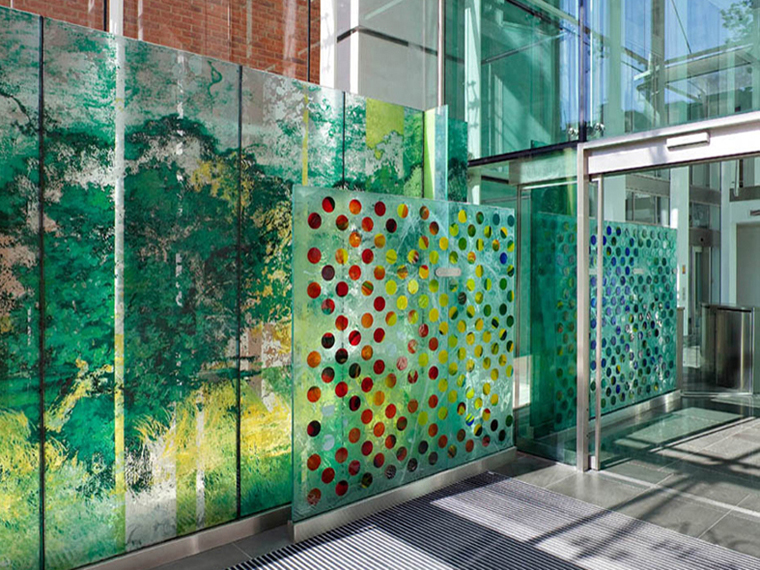lancelot place - exterior glass art